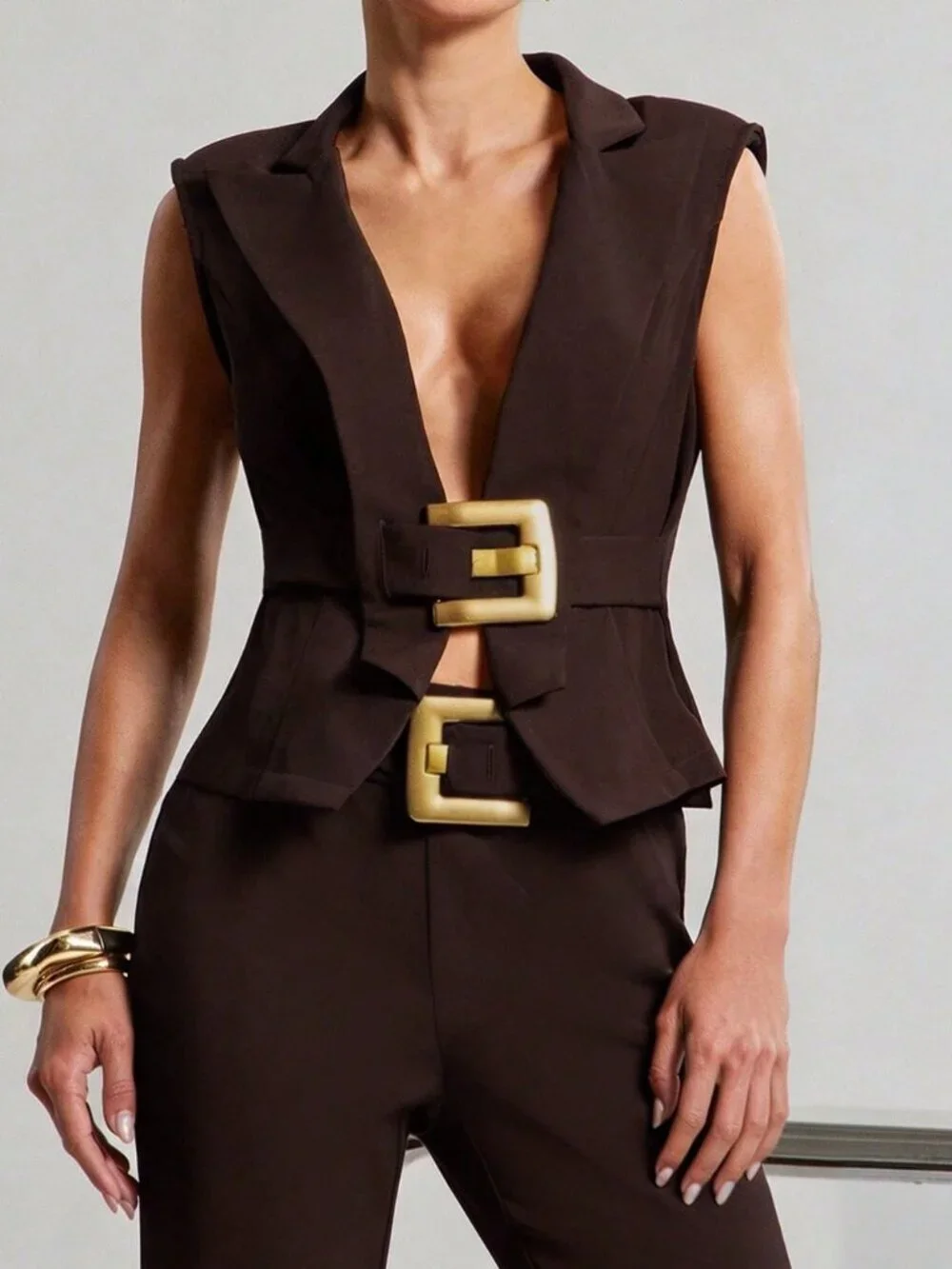 N/A brown elegant